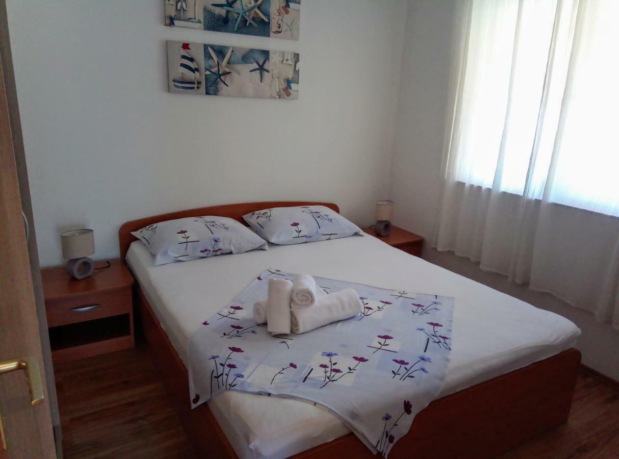Laura Apartman Hvar Town
